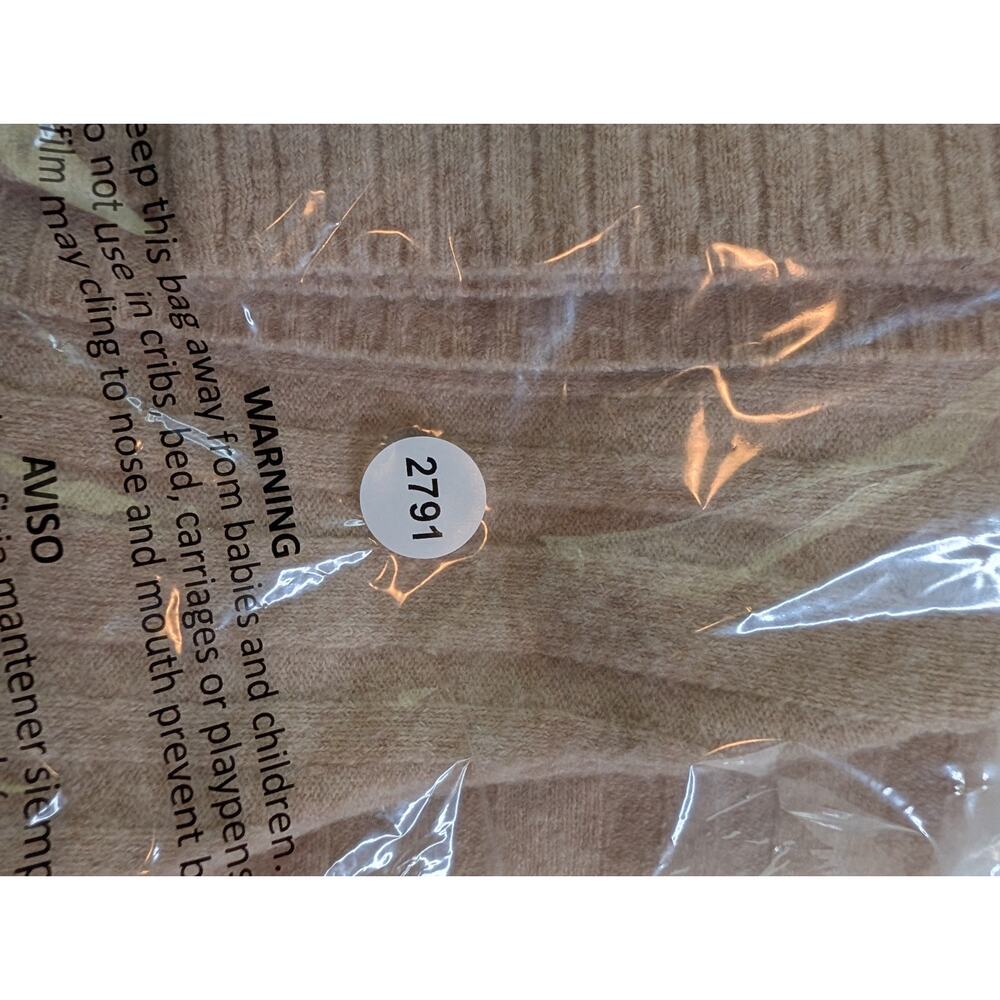J Crew Size Medium Ribbed mockneck sweater in Supersoft yarn Womens Camel - Picture 12 of 12